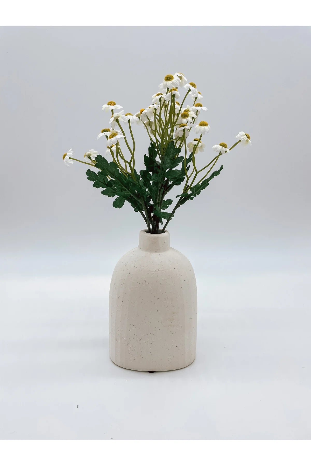 Rina Medium Bud Vase